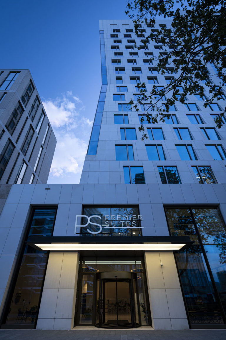 Premier Suites Plus Amsterdam****